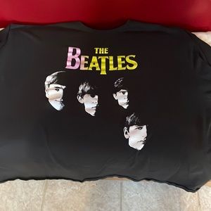 Men’s Beatles shirt